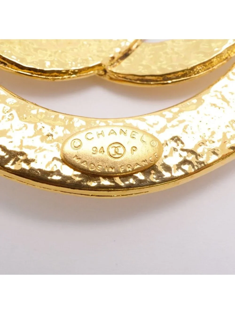 Chanel Brooch Vintage CC Logo Round Circle Gold Plated